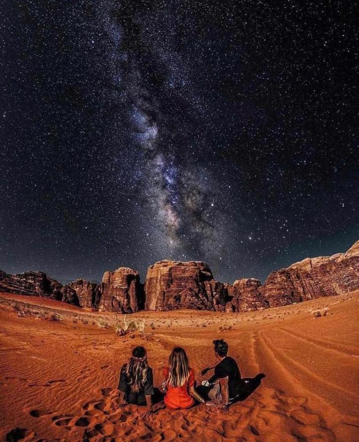 Falling Stars Camp Wadi Rum Exterior foto